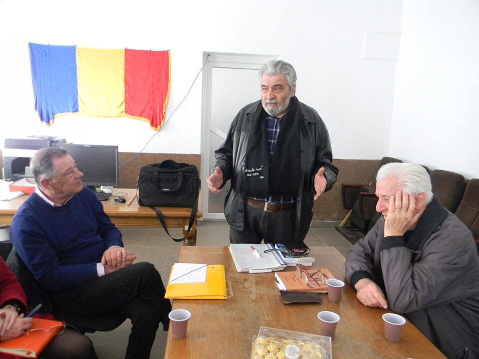 La ceasul fast al reluării activității cenaclului „Nectarie”