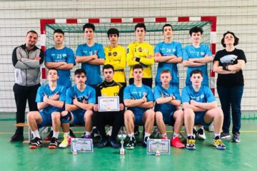 Echipa de handbal băieți a Scolii Gimnaziale „Ion Creangă” merge la turneul final din acest an cu gândul la cucerirea titlului național
