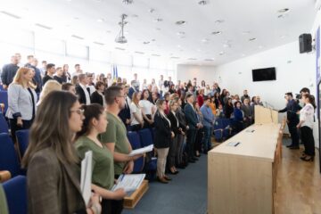 Produsele vegane, cele cu făină din greieri și combinațiile de ingrediente tradiționale și exotice, premiate la Food Fest, la USV