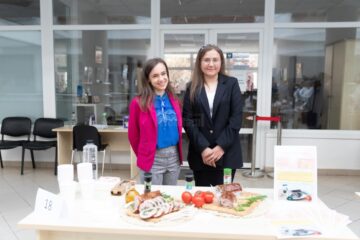 Produsele vegane, cele cu făină din greieri și combinațiile de ingrediente tradiționale și exotice, premiate la Food Fest, la USV
