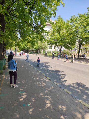 Strada Calea Burdujeni, din zona Parcului Copilului, redevine pietonală în fiecare duminică