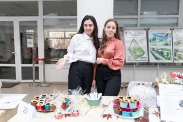 Produsele vegane, cele cu făină din greieri și combinațiile de ingrediente tradiționale și exotice, premiate la Food Fest, la USV