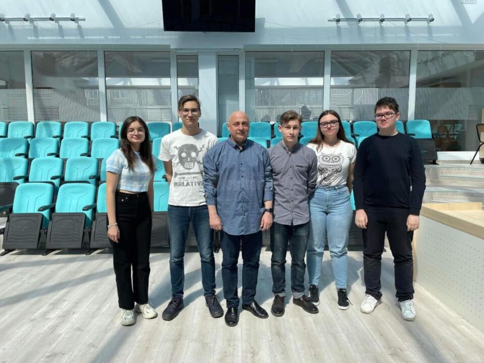 Echipa „Nexus” de la Colegiul „Petru Rareș” Suceava a câștigat etapa națională a concursului Internațional CanSat
