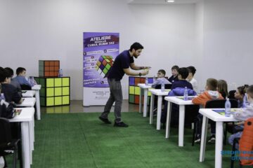 Ateliere de cub Rubik 3x3, la Shopping City Suceava