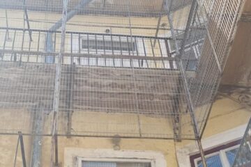Una din cladirile in care a functionat orfelinatul de la Siret