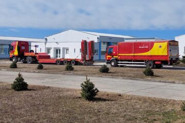 Franța trimite un nou transport de vehicule, echipamente de intervenție și alimente pentru Ucraina, prin hub-ul de la Suceava