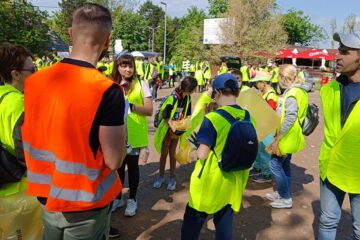 La acțiunea de sâmbătă au participat peste o sută de persoane