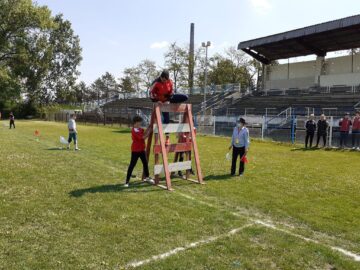 50 de elevi au concurat pentru trofeul “Prietenii Pompierilor”