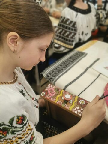 „Tradiții Bucovinene”. Foto Eutasia Rusu, expert etnograf