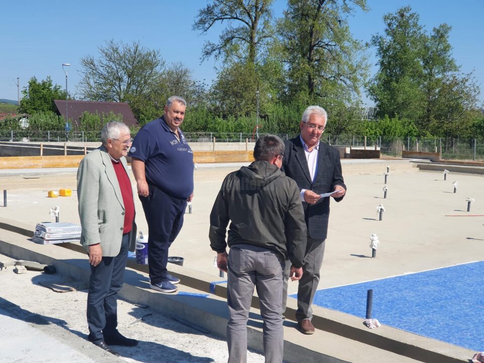 Ion Lungu în inspecție la lucrările de la ștrand