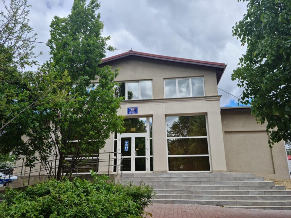 Tichetele de masă pentru persoanele vaccinate anti-Covid în municipiul Suceava, disponibile la sediul primăriei din cartierul Burdujeni Tichetele de masă pentru persoanele vaccinate anti-Covid în municipiul Suceava, disponibile la sediul primăriei din cartierul Burdujeni