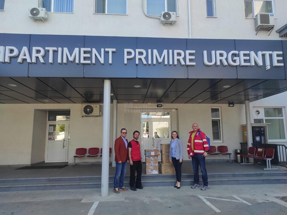 Donații către spitalele din Rădăuți, Fălticeni și Câmpulung Moldovenesc, din partea Crucii Roșii Suceava