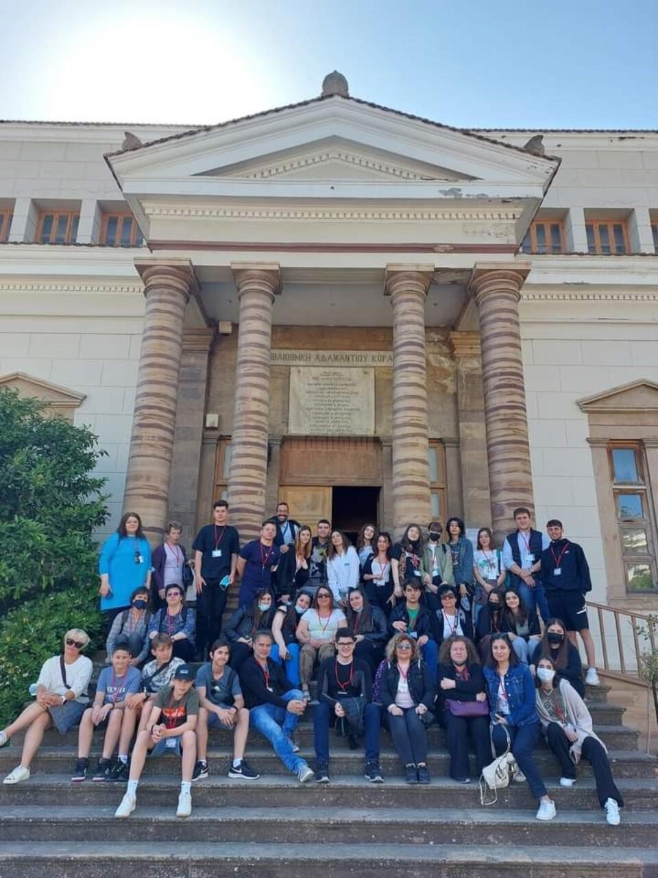 Schimb de experiență în Grecia, pentru prevenirea bullyingului, la care au participat mai mulți elevi și profesori de la Colegiul de Artă Suceava