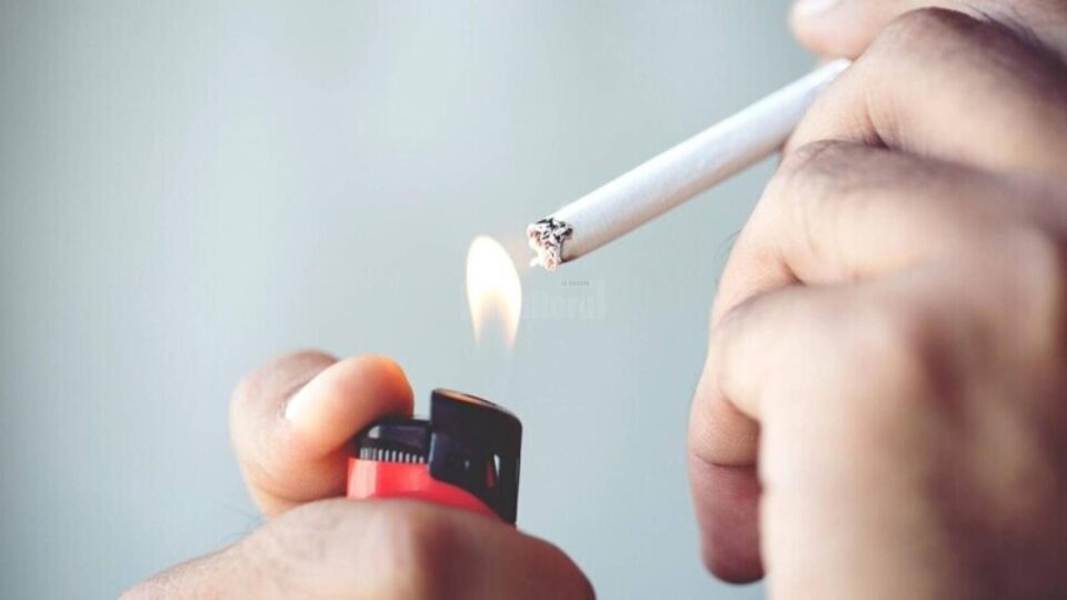 Și-a aprins o țigară și a murit carbonizat în casa pe care o renova. Foto stirileprotv.ro Și-a aprins o țigară și a murit carbonizat în casa pe care o renova. Foto stirileprotv.ro
