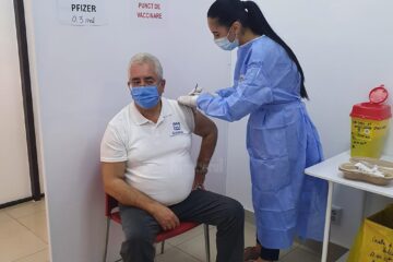 Primarul Lungu se va vaccina anti-Covid cu a patra doză, săptămâna viitoare
