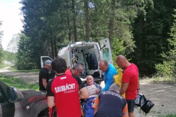 Operațiunea de salvare a bărbatului mușcat de viperă