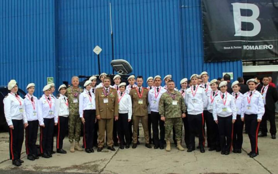 Patruzeci de elevi ai Colegiului Militar „Ștefan cel Mare”, prezenți la cea mai mare expoziție de tehnică militară și securitate din estul Europei