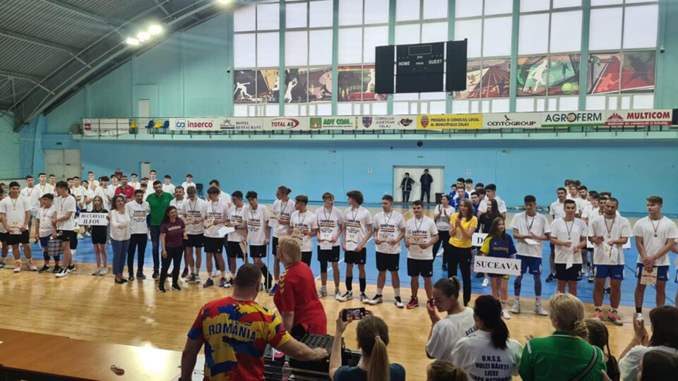 Colegiul Național „Nicu Gane” Fălticeni este noua campioană națională la volei licee