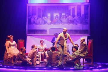 Spectacolul „Revizorul”, în interpretarea actorilor Teatrului „Satiricus I. L. Caragiale” din Chișinău