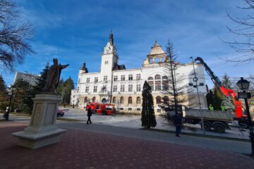 Palatul Administrativ din Suceava a fost grav afectat de un incendiu izbucnit în luna martie a anului 2021