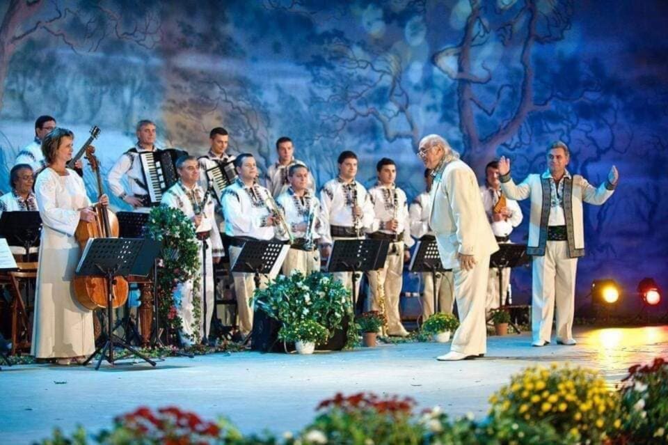 Compozitorul, dirijorul și folcloristul George Sîrbu a murit vineri dimineață, la vârsta de 85 de ani
