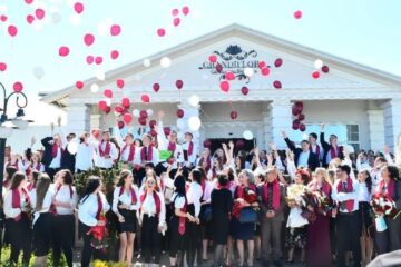 Gala Absolvenților, organizată de Colegiul Național „Eudoxiu Hurmuzachi”