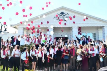 Gala Absolvenților, organizată de Colegiul Național „Eudoxiu Hurmuzachi”