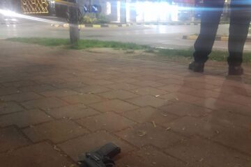 Pistolul abandonat de fugar