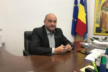 Cristinel Crețu va fi judecat pentru luare de mită și trafic de influență, la Tribunalul Suceava