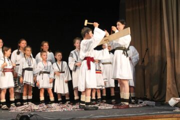 Concursul interjudețean de folclor „Șezătoarea copiilor”