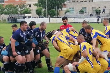 Sucevenii (stânga) au început timorați în fața campioanei Știința Baia Mare