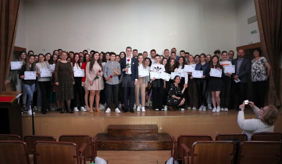 Careul festiv de premiere al absolvenților claselor a XII-a