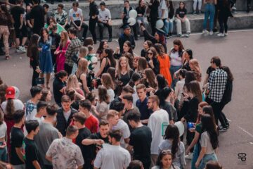 „After Twelve”, discoteca cu care elevii Colegiului „Mihai Eminescu” și-au sărbătorit absolvenții