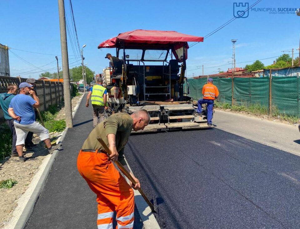 Calea de acces către Piața Angro a Sucevei a fost modernizată, inclusiv pentru accesul pietonal