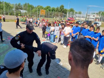 Peste 300 de copii au participat la acțiunile organizate de Poliție, Jandarmerie și ISU Suceava