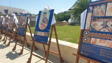 Slujbă arhierească, expoziție de fotografie, distincții și sute de credincioși, la praznicul Sfântului Mare Mucenic Ioan cel Nou