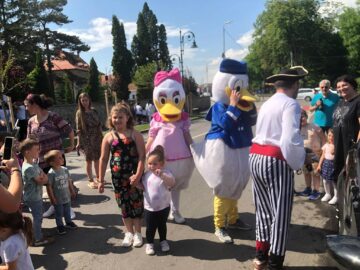 Întreceri și surprize pentru copiii ucraineni din tabăra de la Rădăuți