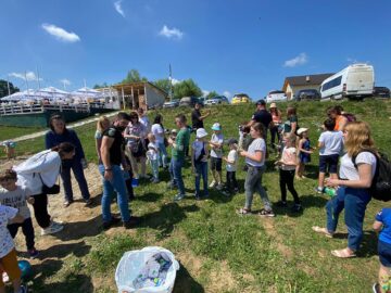 1 Iunie, sărbătorit cu aproape 30 de copii ucraineni de către voluntarii unui ONG din Suceava