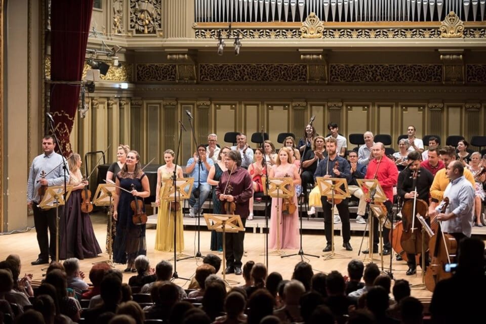 Croitoru String Virtuosi Orchestra