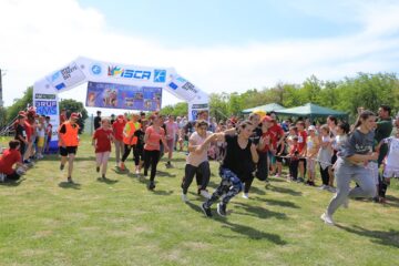 În competiție au alergat aproape 200 de copii