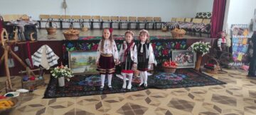 „Șezătoare” la Căminul Cultural Voitinel, de Ziua Învățătorului