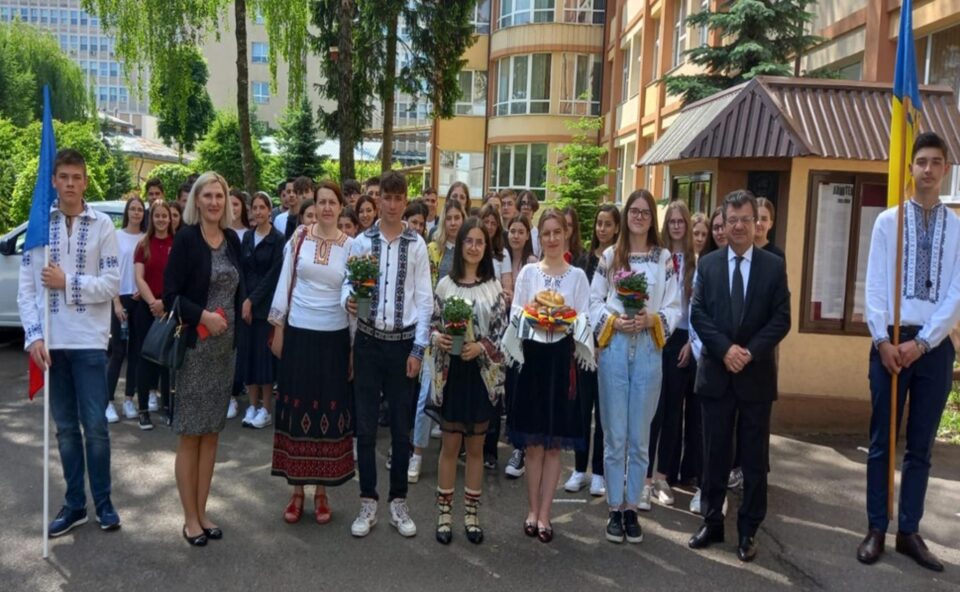 Eroii între Înălțarea Domnului și Înălțarea Spirituală a poporului român