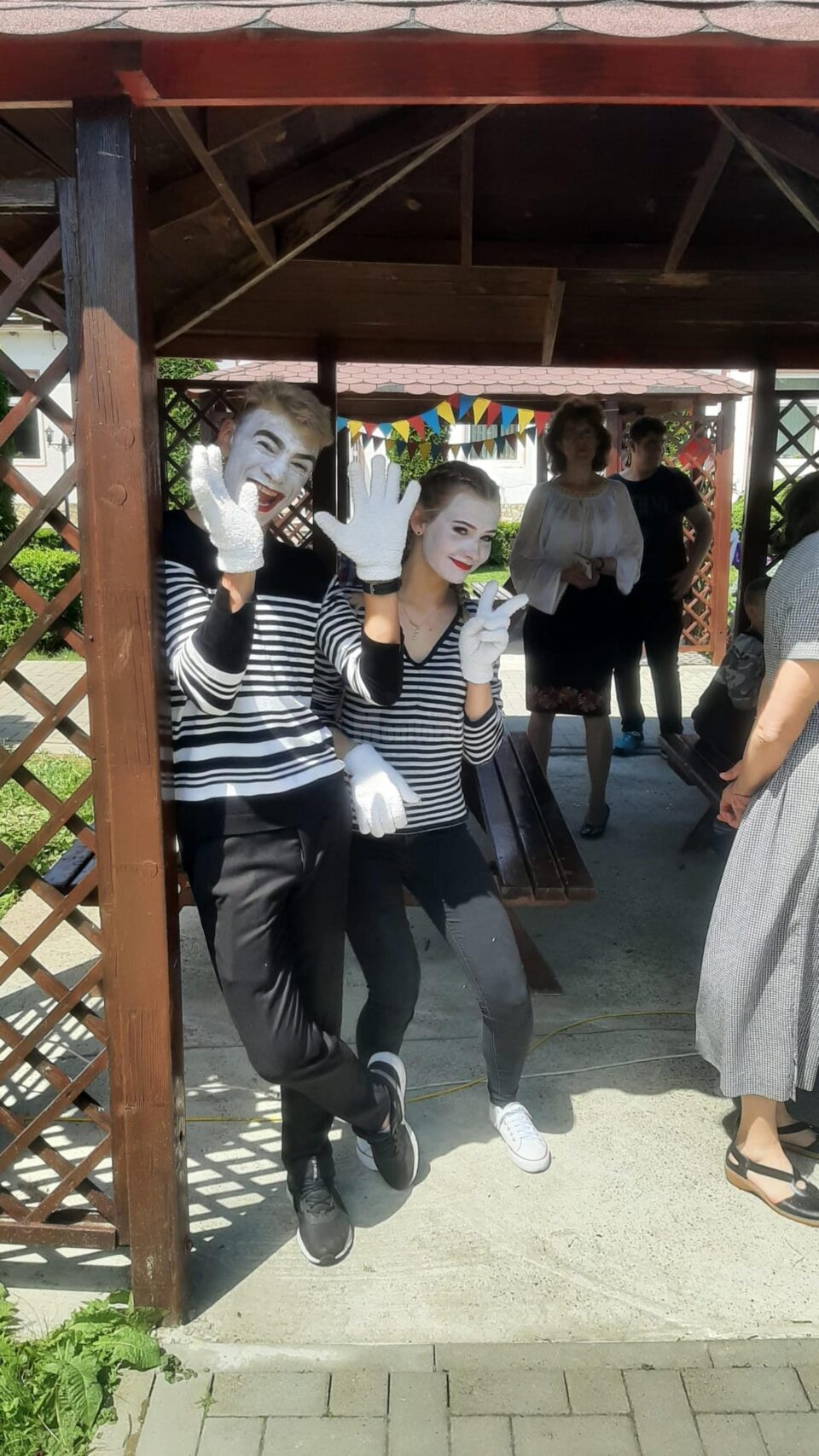 Activități recreative și surprize pentru copiii de la Liceul Tehnologic Special Bivolărie