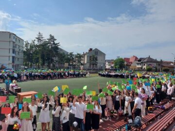 La Colegiul Național „Eudoxiu Hurmuzachi" Rădăuți a fost celebrată „excelența și profesionalismul în educație”