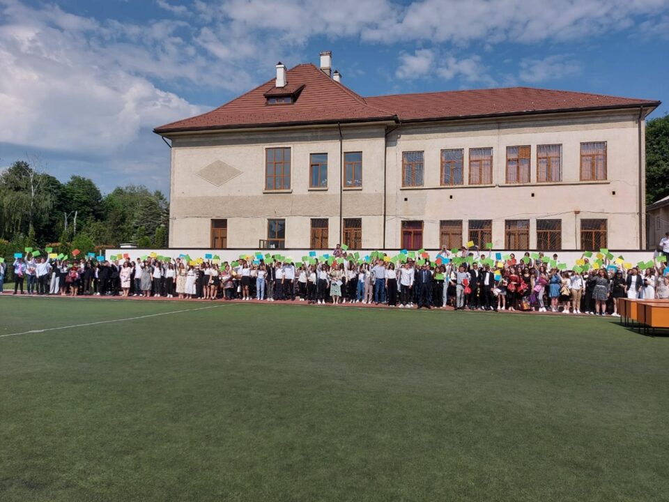 La Colegiul Național „Eudoxiu Hurmuzachi" Rădăuți a fost celebrată „excelența și profesionalismul în educație”