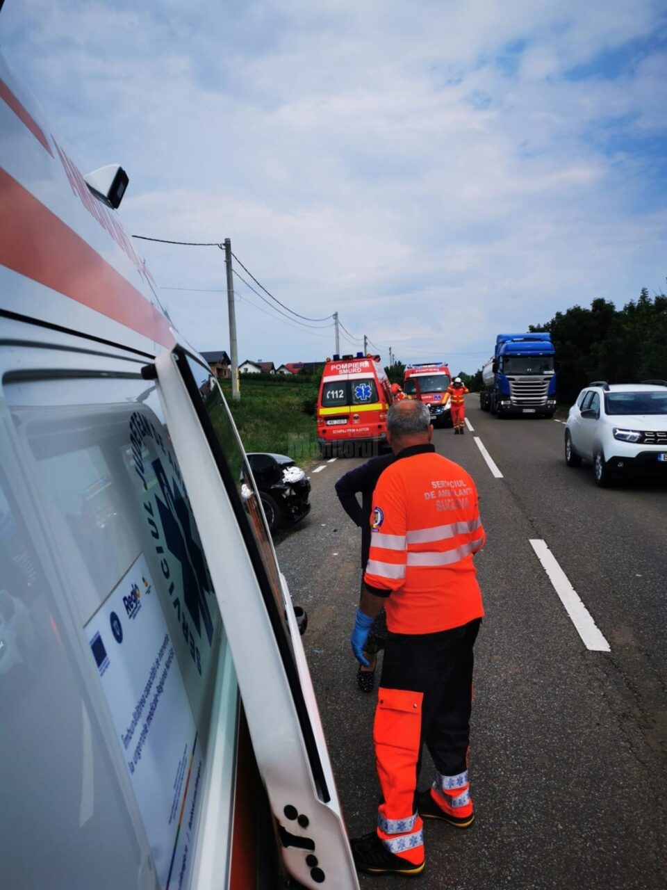 Accident la Bunești cu două mașini implicate
