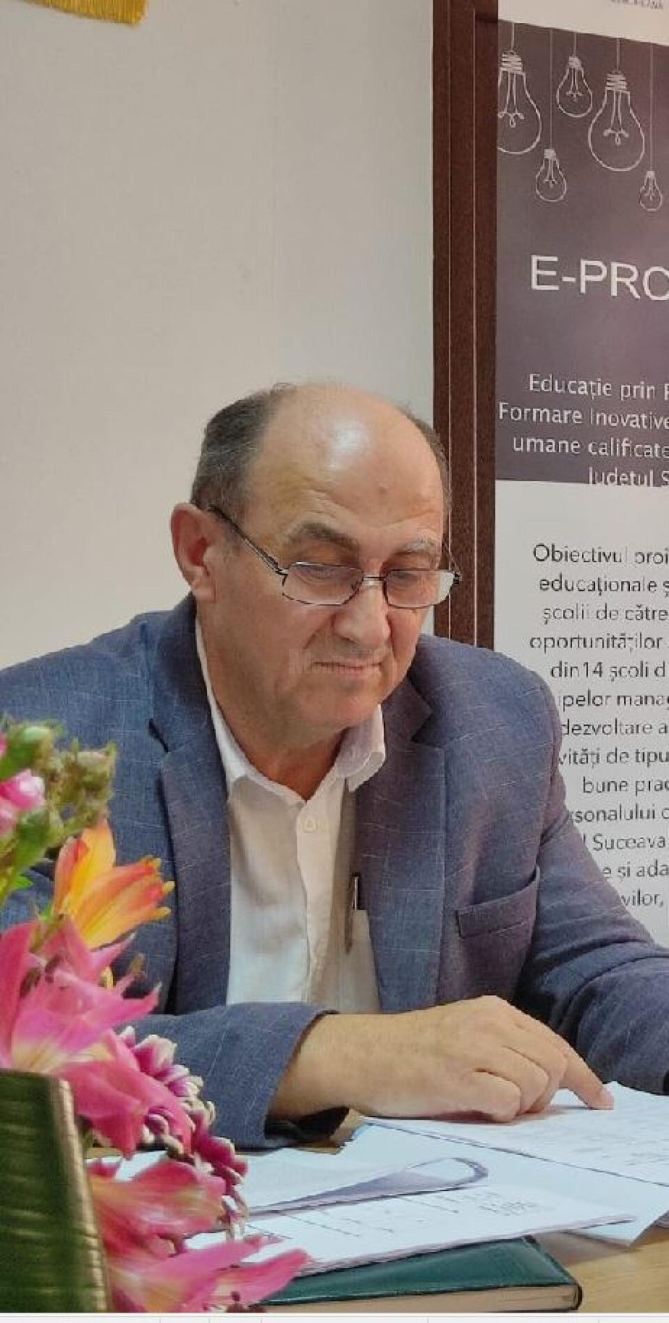 Inspector școlar general adjunct, prof. Crăciun Petru