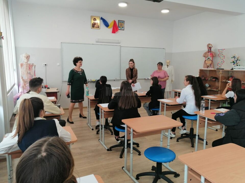 „Alternative educaționale în formarea profesională de calitate prin parteneriat – învățământul dual”, la Colegiului „Petru Mușat” Suceava „Alternative educaționale în formarea profesională de calitate prin parteneriat – învățământul dual”, la Colegiului „Petru Mușat” Suceava