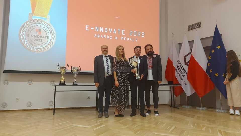 Laureați ai concursului din cadrul USV, la premiere