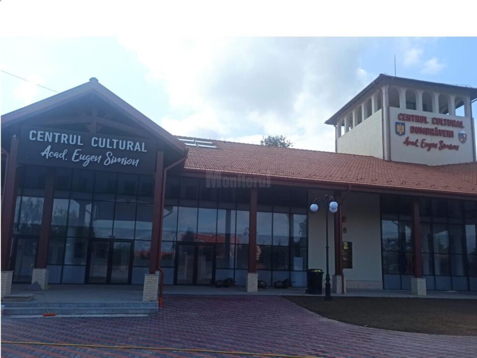 Academicieni, prozatori, directori ai unor instituții de cultură vin la Dumbrăveni, la a XV-a ediție a Festivalului „Mihai Eminescu”